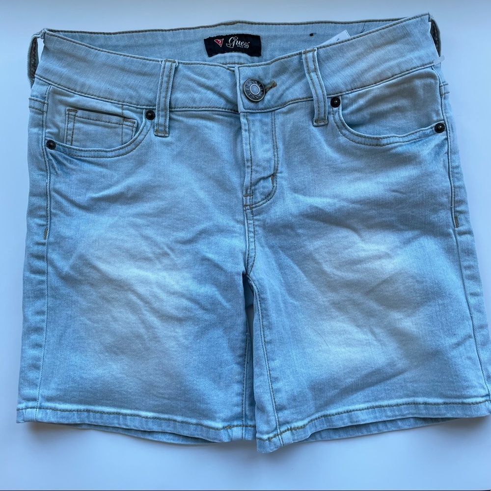 Guess Size 27 Light Wash Jean Shorts